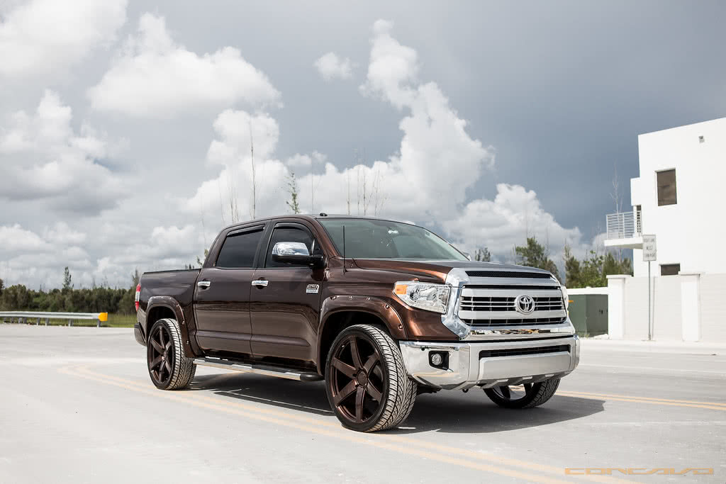 Must-Have Accessories for your Toyota Tundra [2020] image